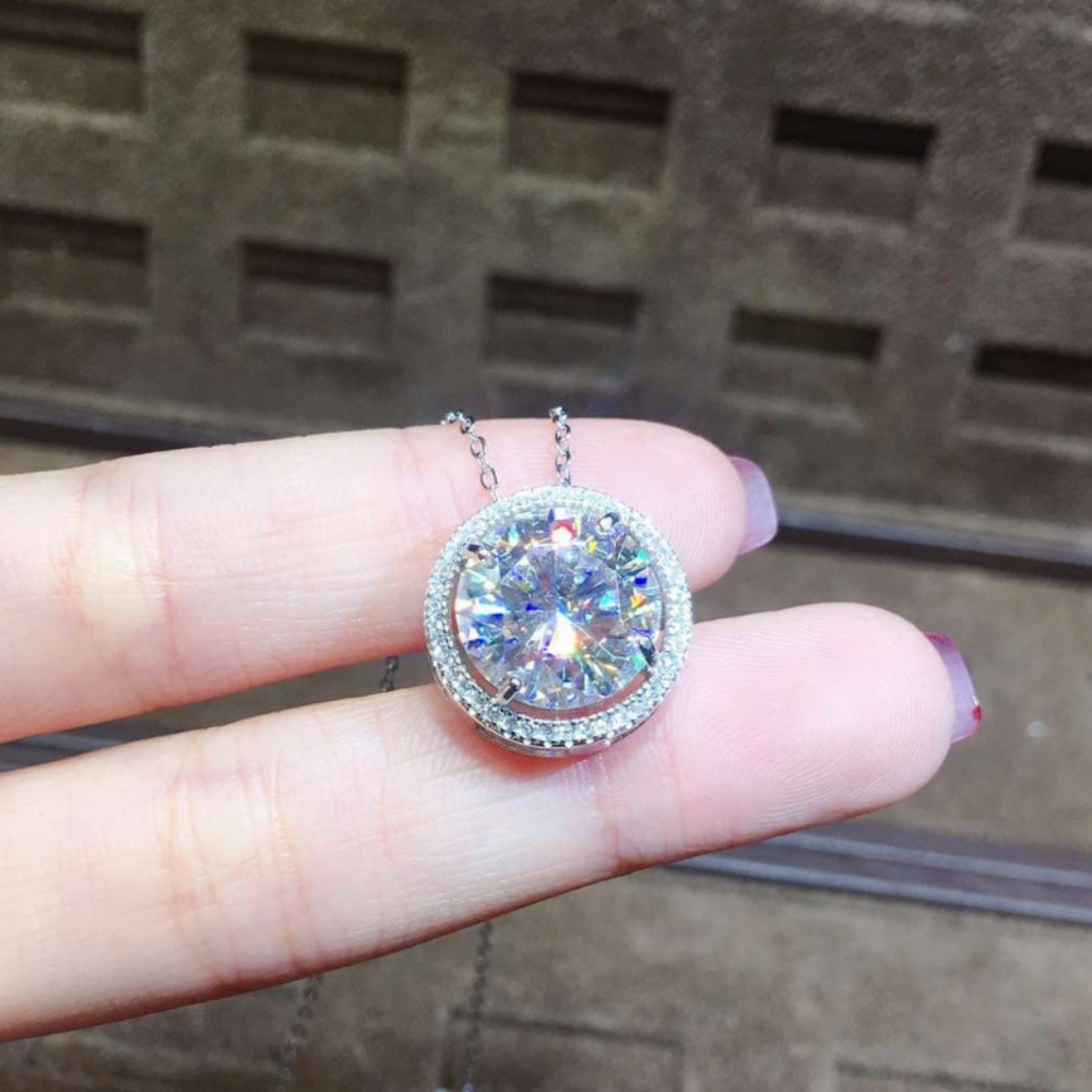 Sterling silver 6ct diamond necklace - Picture 2 of 5